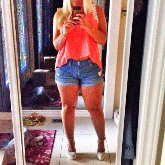 COPY - Chloe K Coral Crop Tank Top - Picture 6 of 7